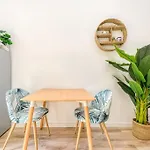 Esprit Jungle : Tout Equipe, Une Chambre, Wifi Fibre